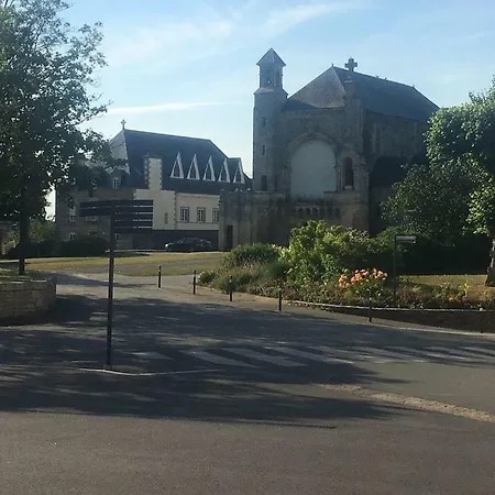 Josselin Church View . Exterior photo